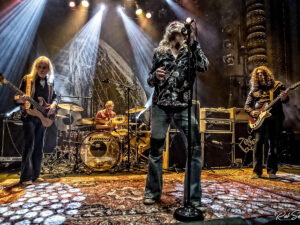 Led Zeppelin by Physical Graffiti